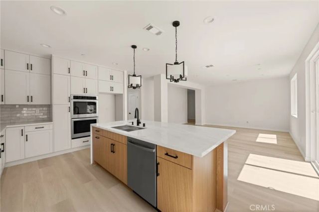 5978 Copperfield Avenue, Riverside, CA 92506