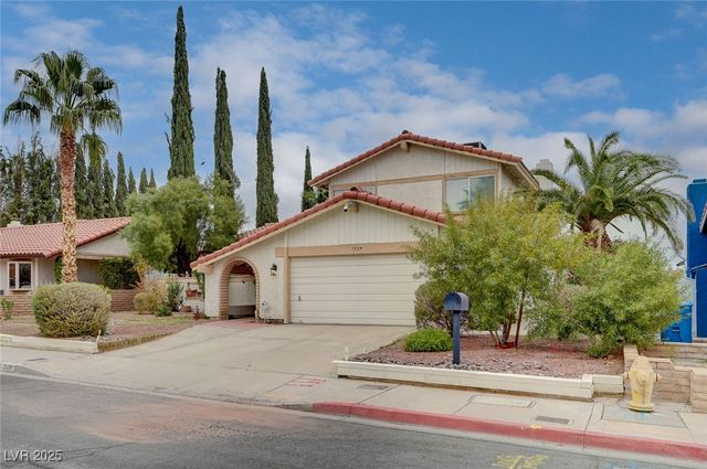 1529 Padova Drive, Las Vegas, NV 89117