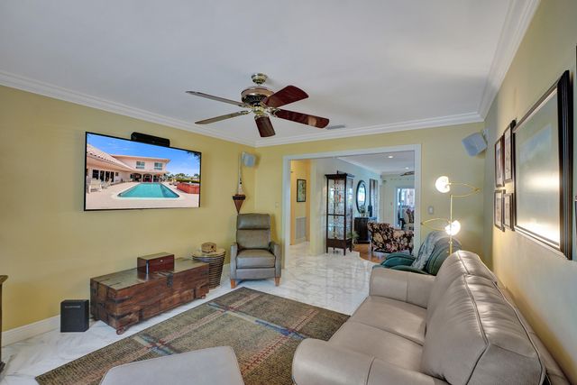 5530 Bayview Drive, Fort Lauderdale, FL 33308