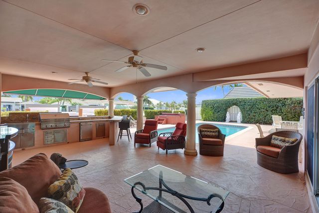 5530 Bayview Drive, Fort Lauderdale, FL 33308