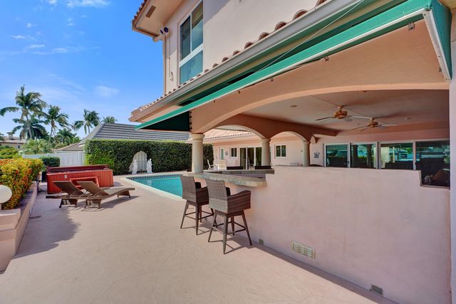 5530 Bayview Drive, Fort Lauderdale, FL 33308