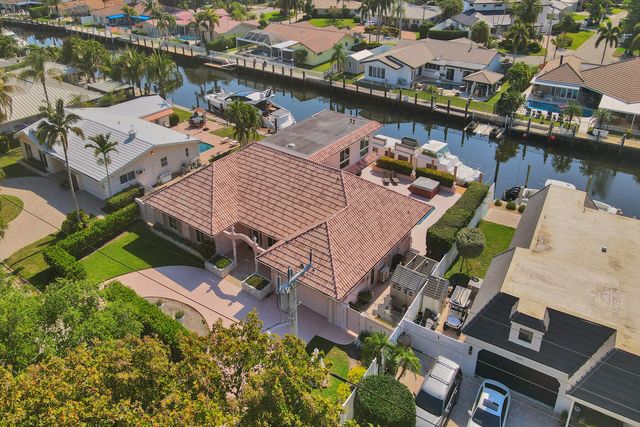 5530 Bayview Drive, Fort Lauderdale, FL 33308
