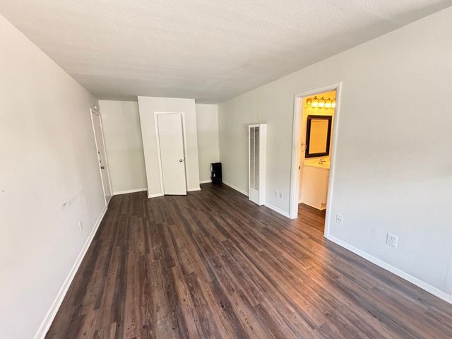 4115 Douglas Avenue 101, Dallas, TX 75219