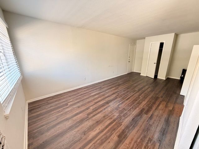 4115 Douglas Avenue 101, Dallas, TX 75219