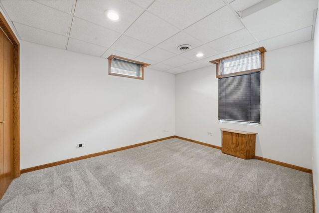 8424 168th Street, Tinley Park, IL 60487