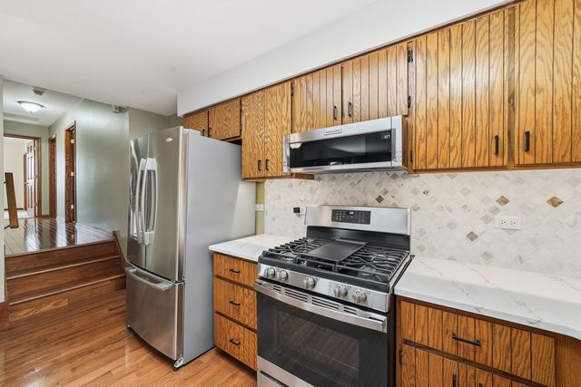 8424 168th Street, Tinley Park, IL 60487