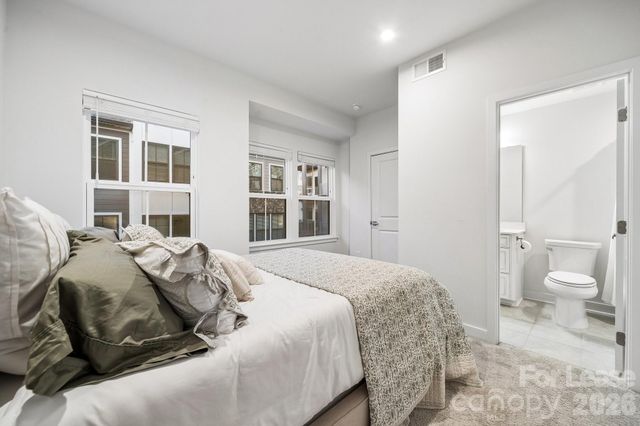 1310 Gleason Way, Charlotte, NC 28217