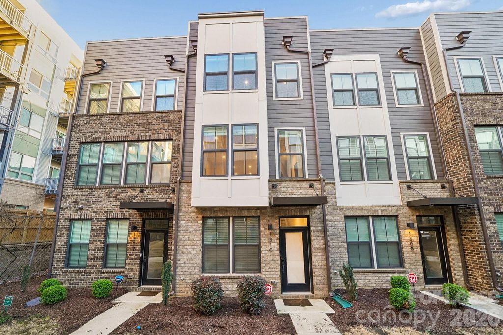1310 Gleason Way, Charlotte, NC 28217