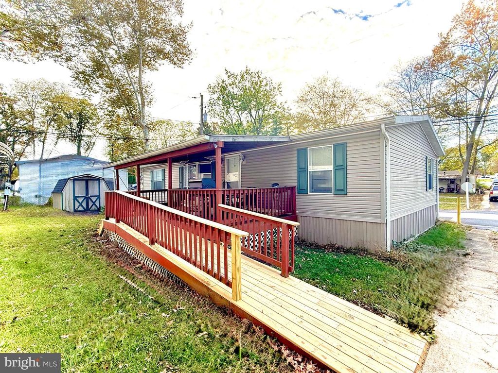 441 HILTON HEAD AVENUE, Carlisle, PA 17015