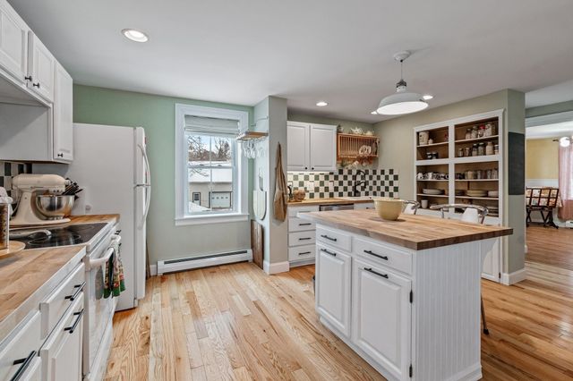 1116 Main Street, Fairfax, VT 05454