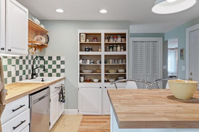 1116 Main Street, Fairfax, VT 05454