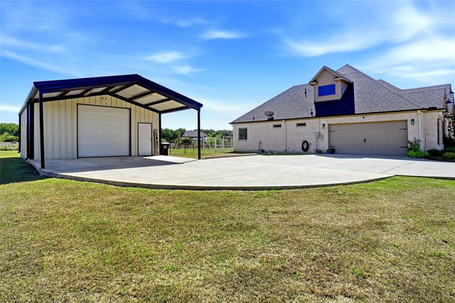 135 Smith Lane, Combine, TX 75159