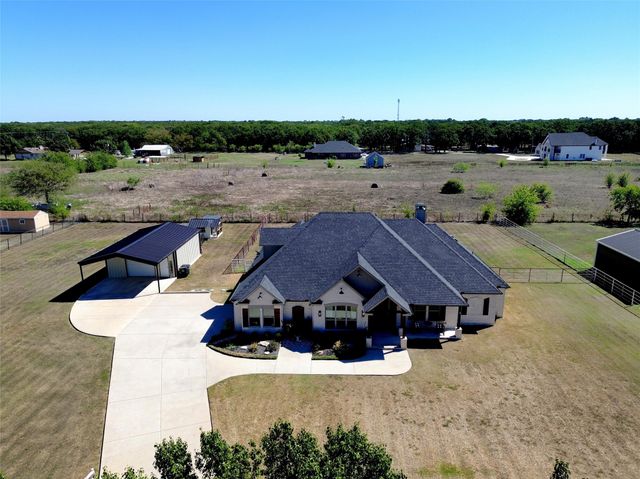135 Smith Lane, Combine, TX 75159