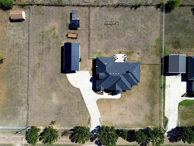 135 Smith Lane, Combine, TX 75159
