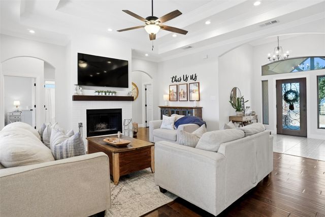 135 Smith Lane, Combine, TX 75159