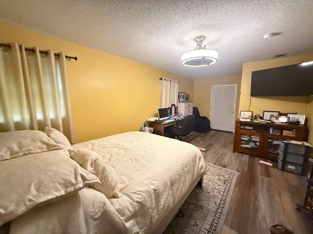 1202 N 25th Ave, Hattiesburg, MS 39401