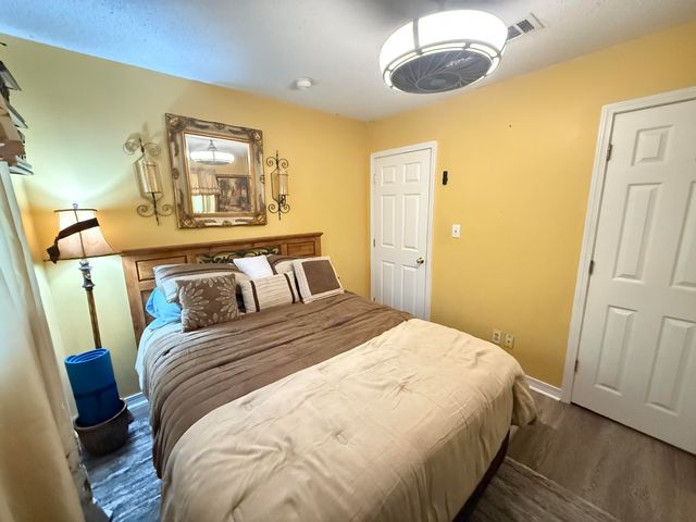 1202 N 25th Ave, Hattiesburg, MS 39401