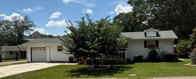 1202 N 25th Ave, Hattiesburg, MS 39401