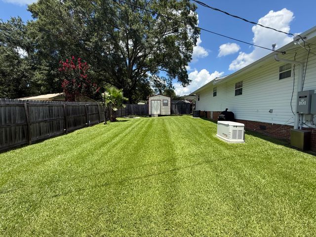 1202 N 25th Ave, Hattiesburg, MS 39401