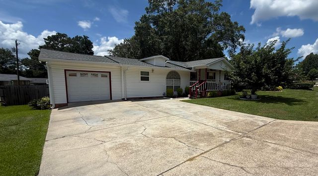 1202 N 25th Ave, Hattiesburg, MS 39401