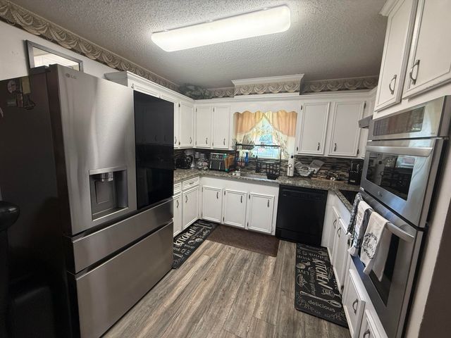 1202 N 25th Ave, Hattiesburg, MS 39401