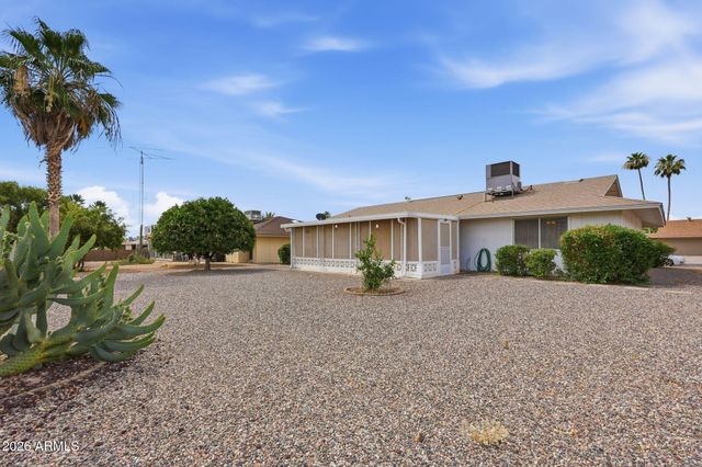 18027 N 134 Avenue, Sun City West, AZ 85375