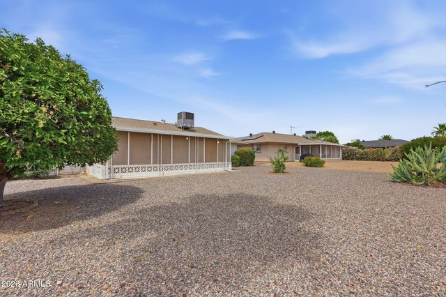 18027 N 134 Avenue, Sun City West, AZ 85375