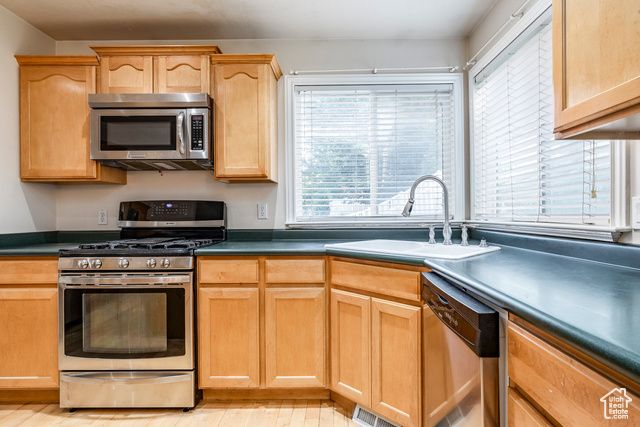 1158 HEATHER CIR, Farmington, UT 84025