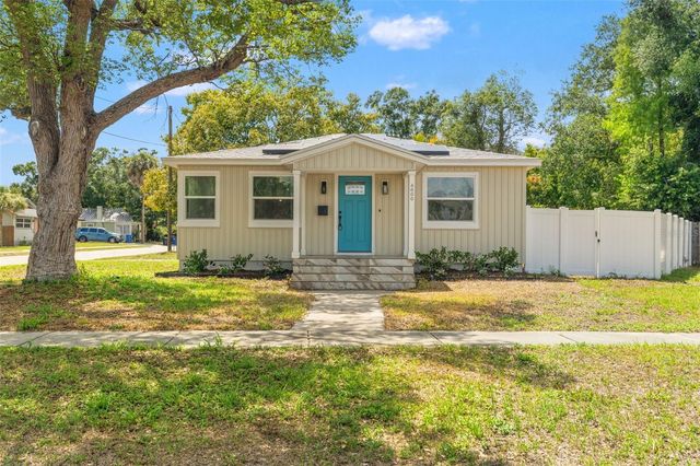 4600 21ST STREET N, St Petersburg, FL 33714