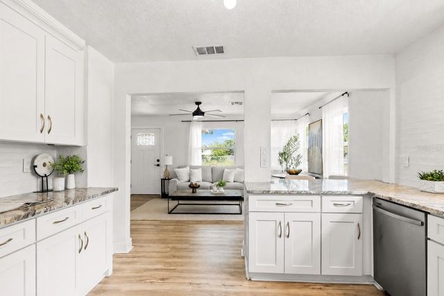 4600 21ST STREET N, St Petersburg, FL 33714