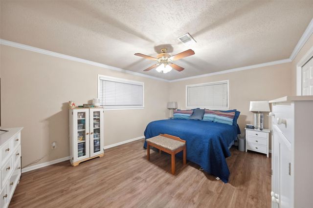 115 County Road 3189c, Cleveland, TX 77327