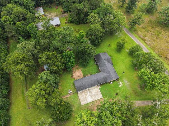 115 County Road 3189c, Cleveland, TX 77327