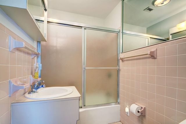 6698 Belvedere Road, West Palm Beach, FL 33413