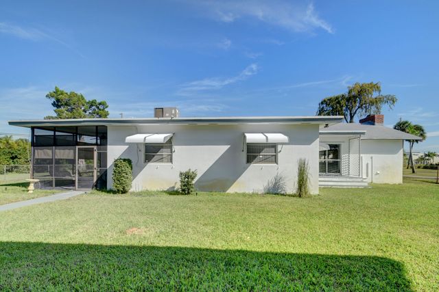 6698 Belvedere Road, West Palm Beach, FL 33413