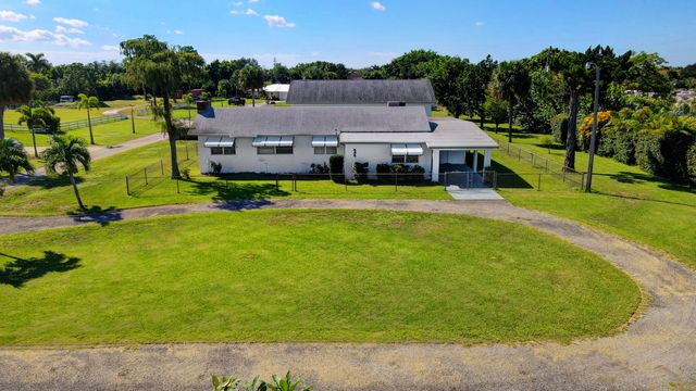 6698 Belvedere Road, West Palm Beach, FL 33413