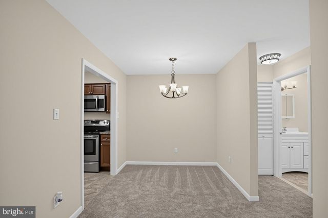 2034 LUCAS LN, Voorhees, NJ 08043