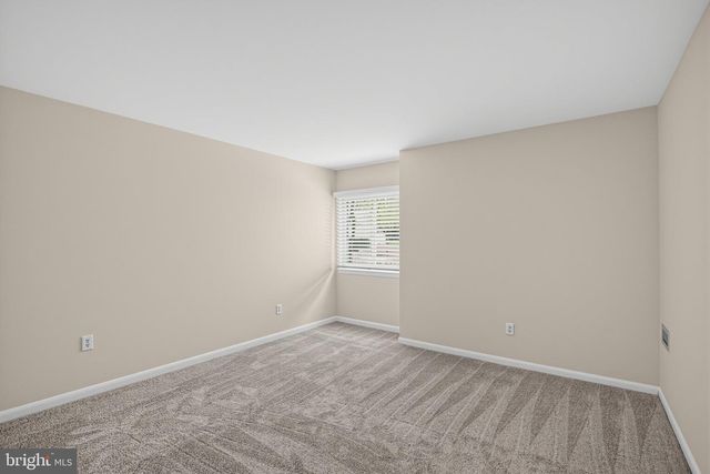 2034 LUCAS LN, Voorhees, NJ 08043