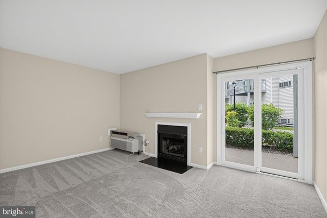 2034 LUCAS LN, Voorhees, NJ 08043