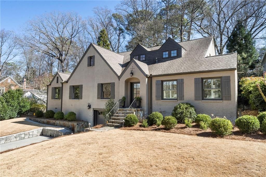 712 Gladstone NW Road, Atlanta, GA 30318