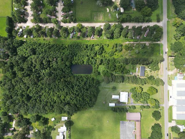 8930 La 19 Highway, Zachary, LA 70777