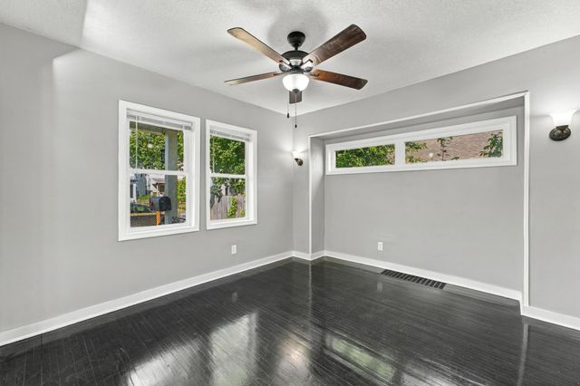 2810 Penn Avenue N, Minneapolis, MN 55411