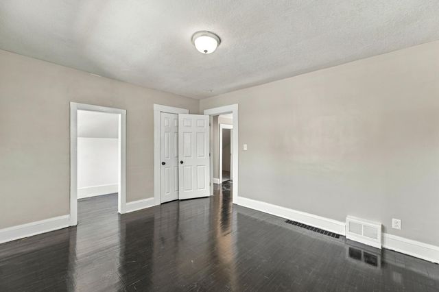 2810 Penn Avenue N, Minneapolis, MN 55411