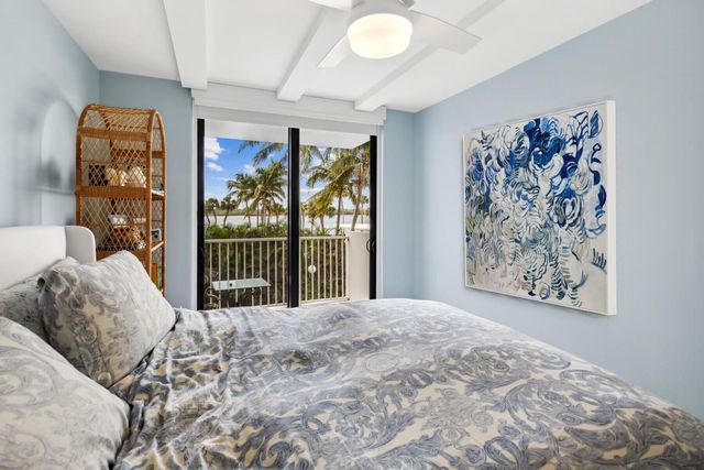 2860 S Ocean Boulevard S 201, Palm Beach, FL 33480