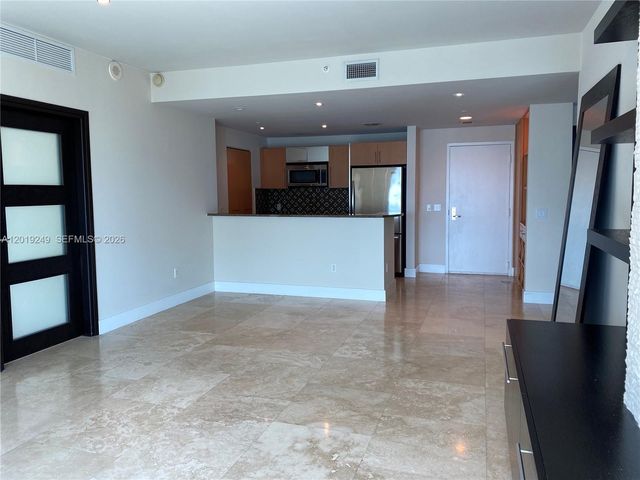 300 S Biscayne Blvd 2606, Miami, FL 33131