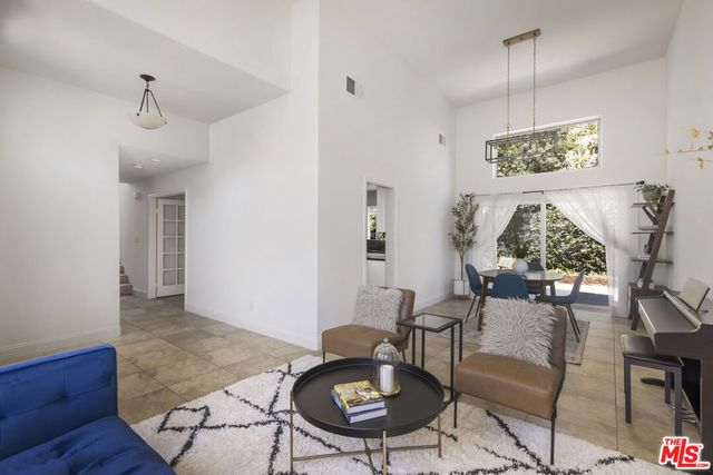 26611 Marigold Court, Calabasas, CA 91302