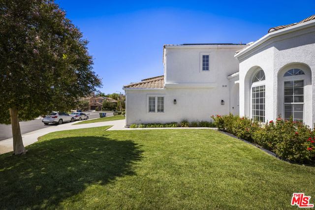 26611 Marigold Court, Calabasas, CA 91302