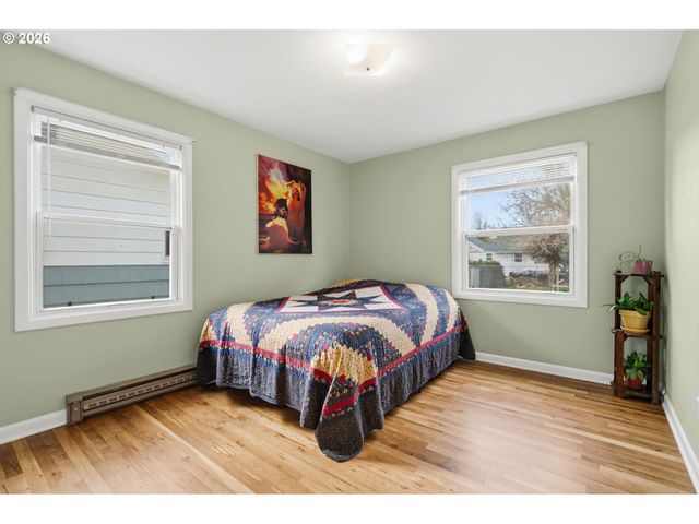 2537 WOOD Ave, Eugene, OR 97402