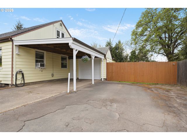2537 WOOD Ave, Eugene, OR 97402