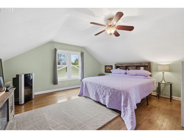 2537 WOOD Ave, Eugene, OR 97402