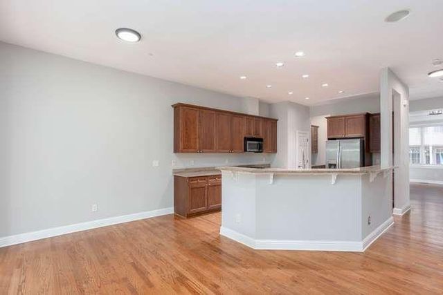 1263 Creekside Place SE, Smyrna, GA 30082